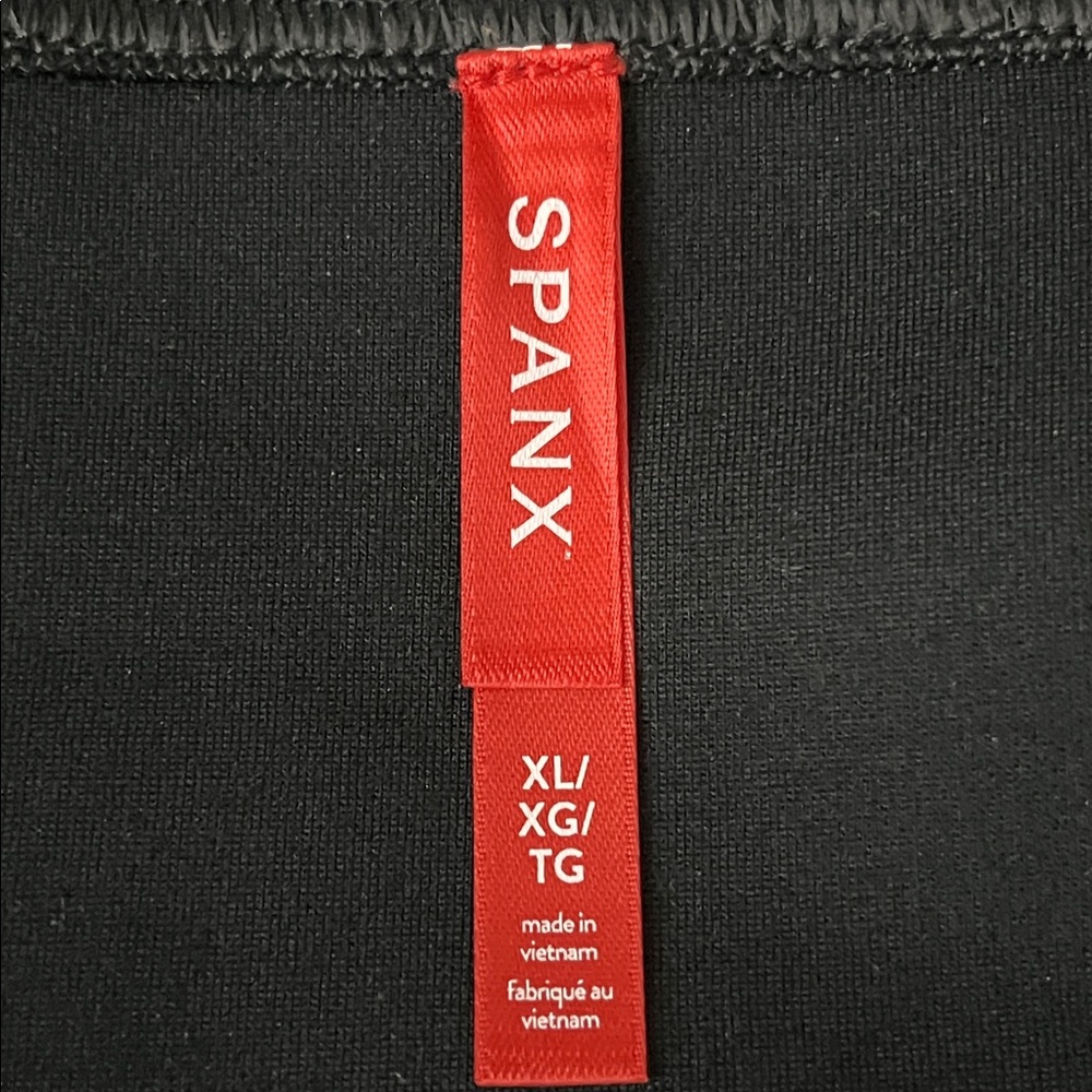 SPANX Black Slimming Front Double slit Body Contouring Skirt Sz XL - Picture 5 of 7